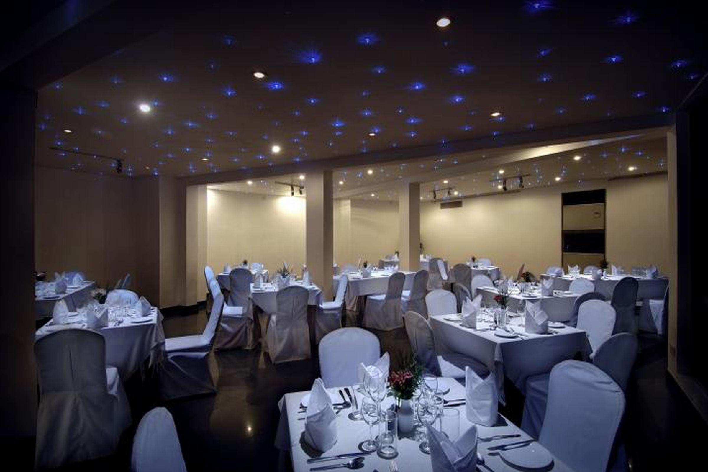 Отель Berjaya Colombo 3*