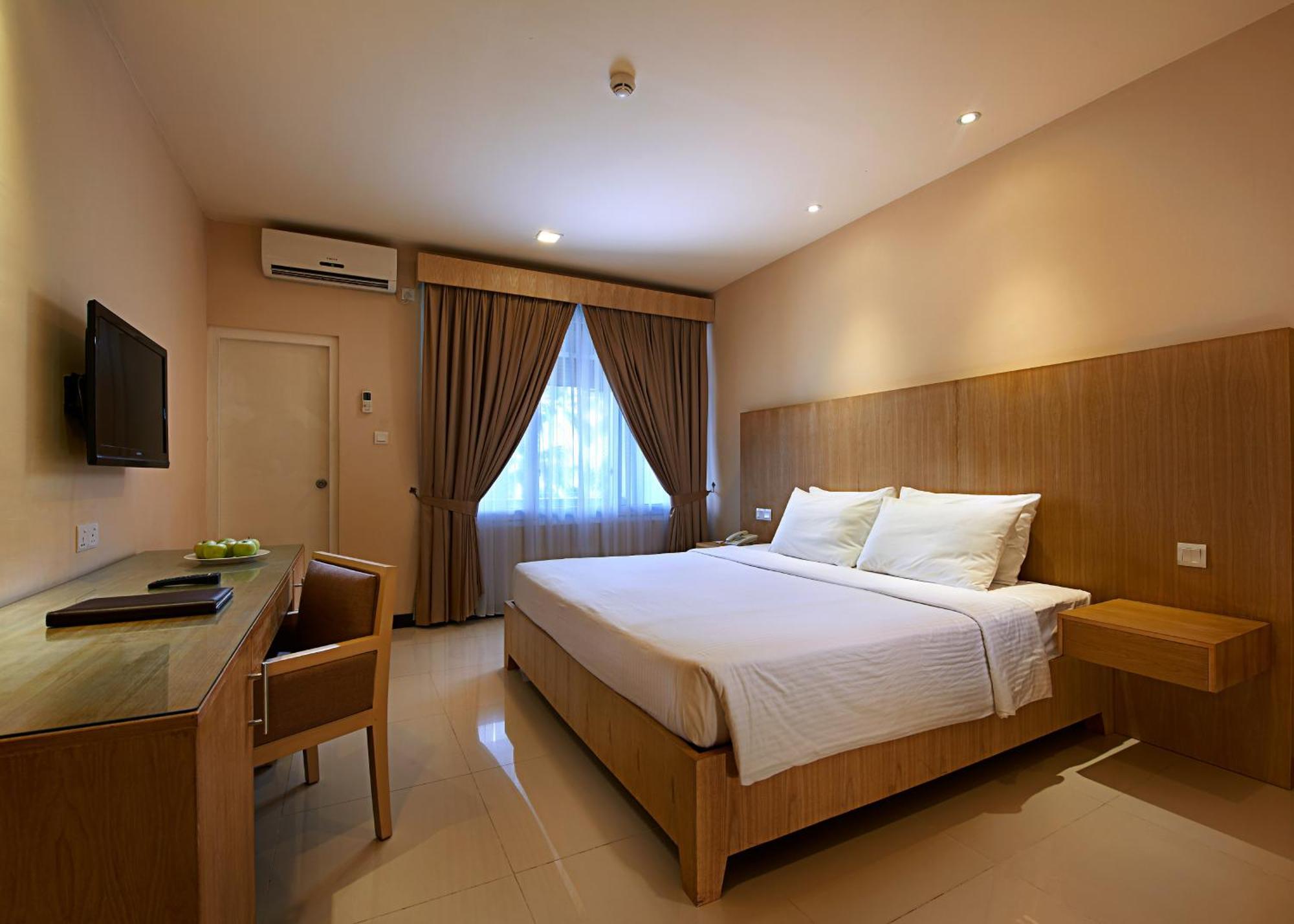 Berjaya Colombo Hotel 3*
